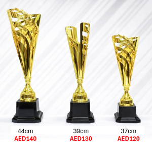 002_PCD_ Gold Leaf Trophy with Black Base